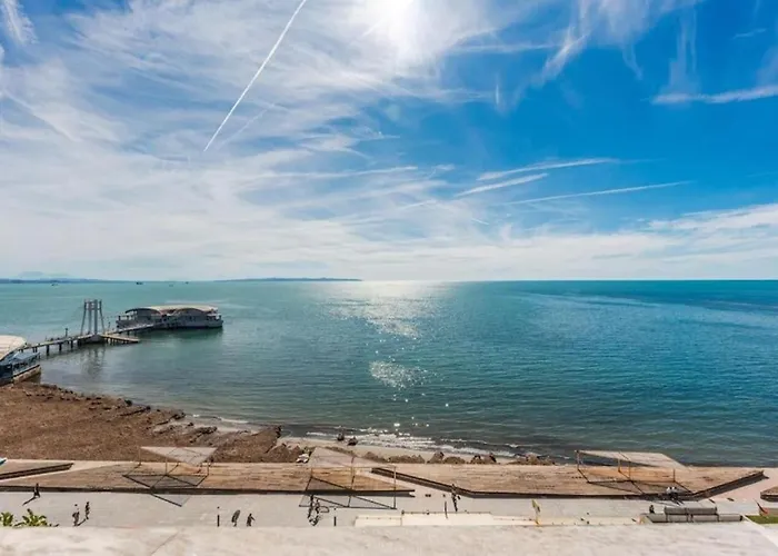 Apartment The Promenade Seaview By Ps