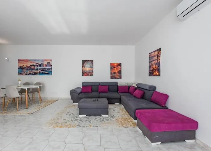 The Promenade Seaview By Ps Apartment *