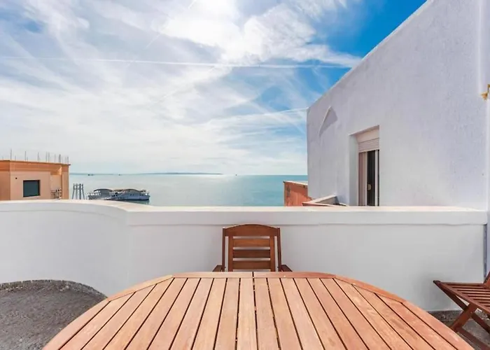 Apartment The Promenade Seaview By Ps *